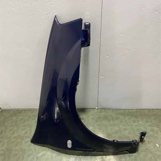 Parafango anteriore destro a699913