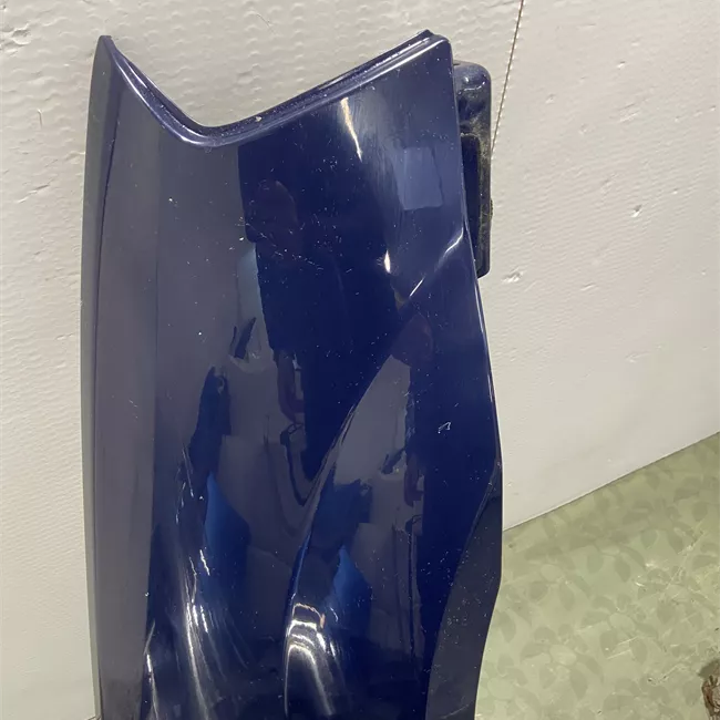 Parafango anteriore destro a699913