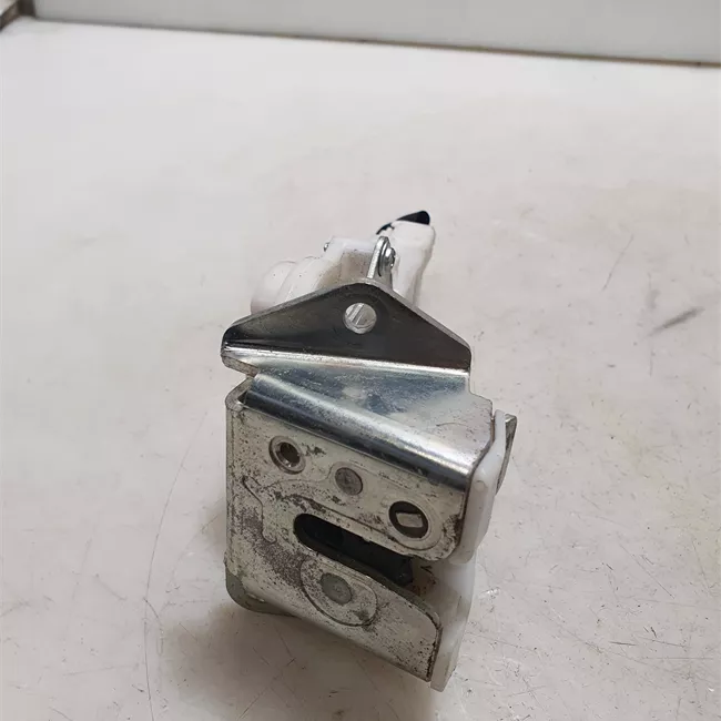 Serratura portello posteriore