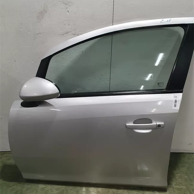 Porta anteriore sinistra