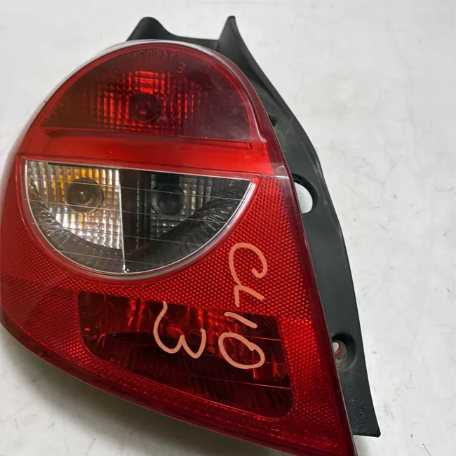 Fanale posteriore sinistro