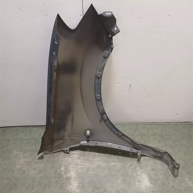 Parafango anteriore destro