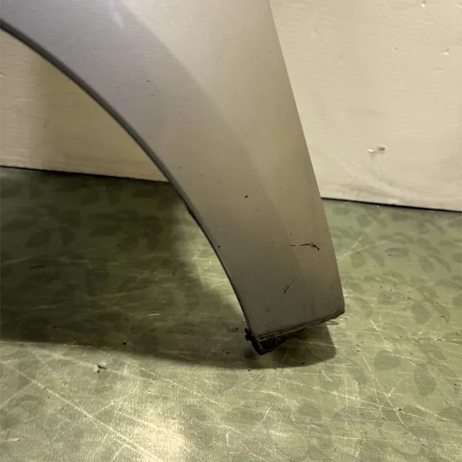 Parafango anteriore sinistro