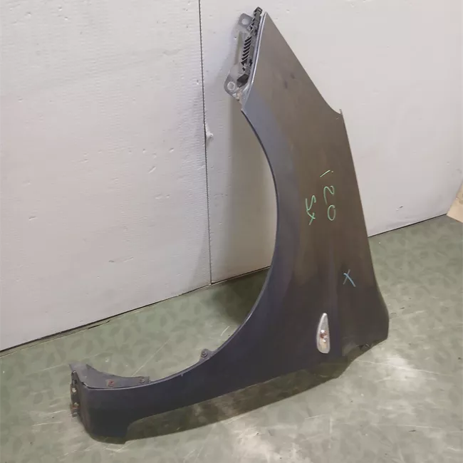 Parafango anteriore sinistro