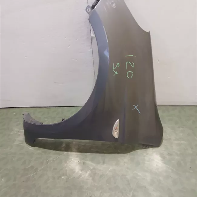 Parafango anteriore sinistro