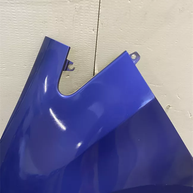 Parafango anteriore sinistro