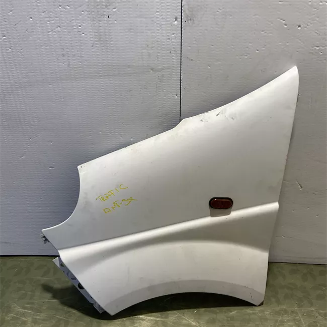 Parafango anteriore sinistro