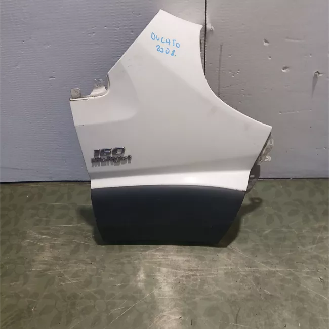 Parafango anteriore sinistro