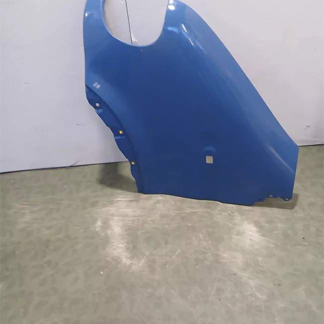 Parafango anteriore sinistro