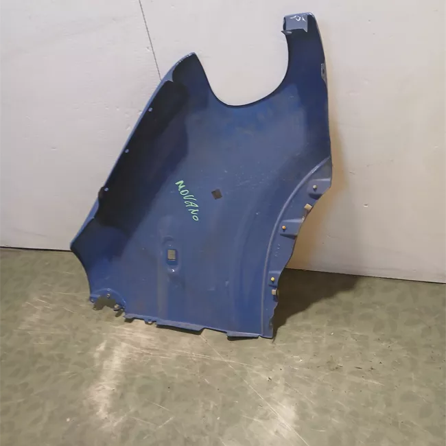 Parafango anteriore sinistro