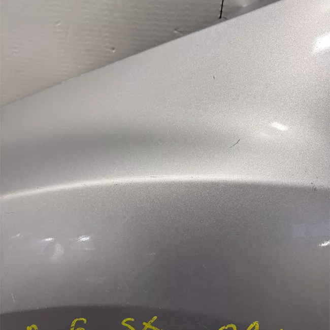 Parafango anteriore sinistro