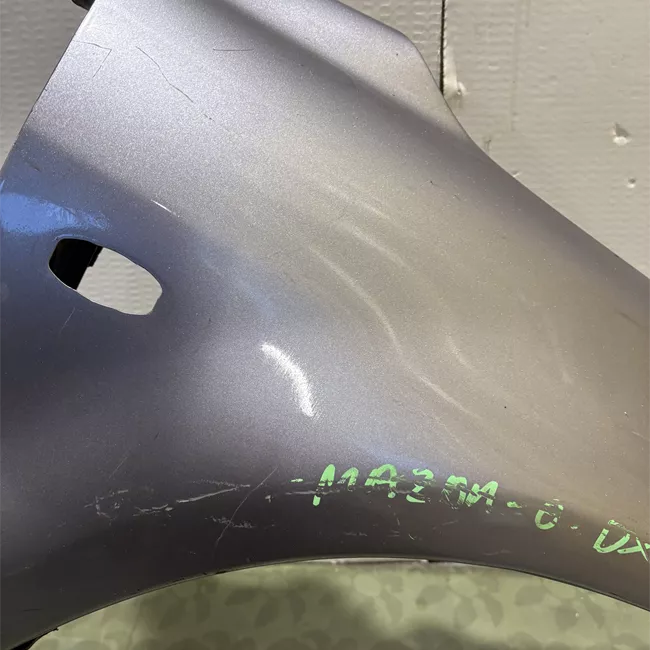 Parafango anteriore destro