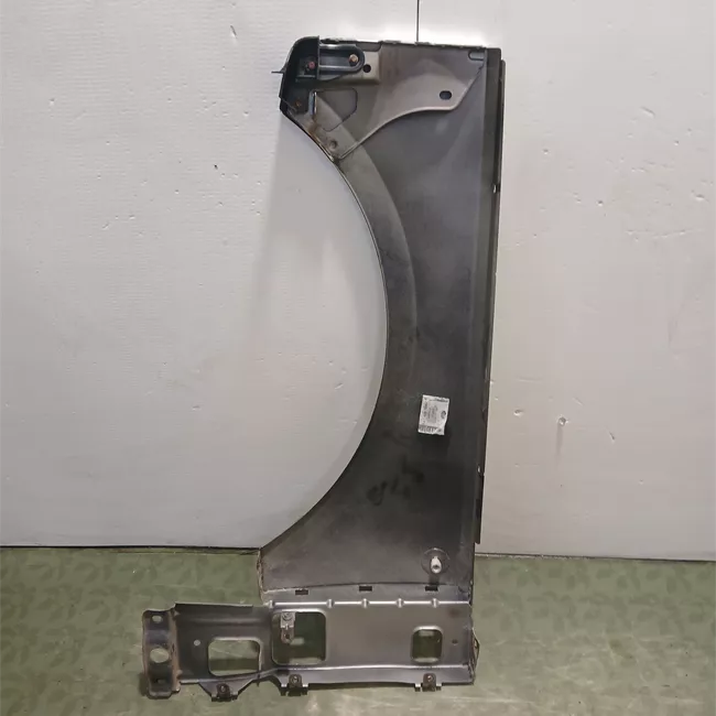 Parafango anteriore destro