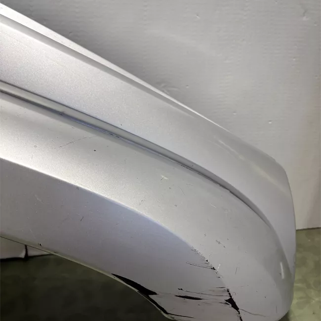 Parafango anteriore destro