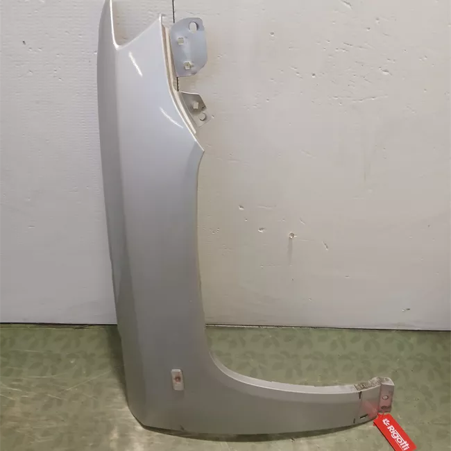 Parafango anteriore destro