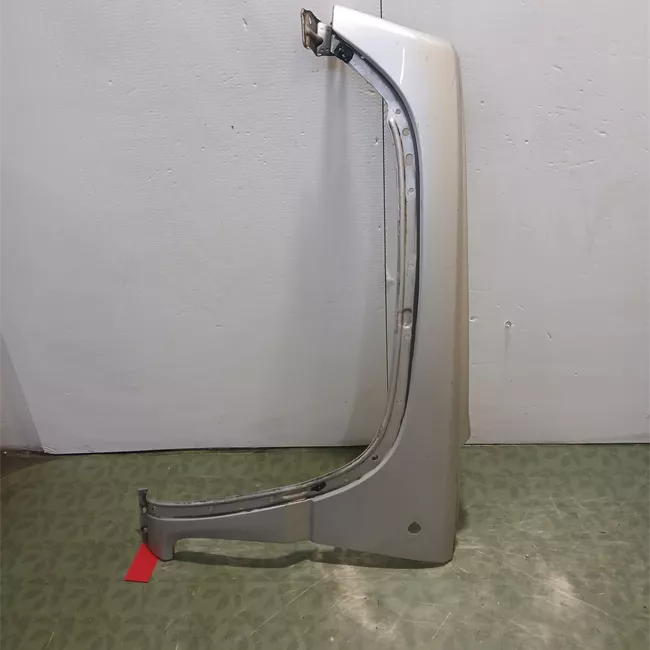 Parafango anteriore sinistro