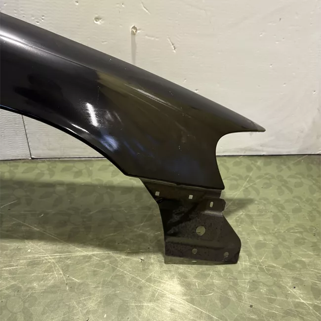 Parafango anteriore destro