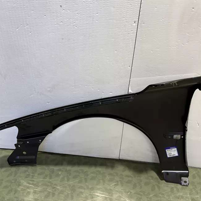 Parafango anteriore destro