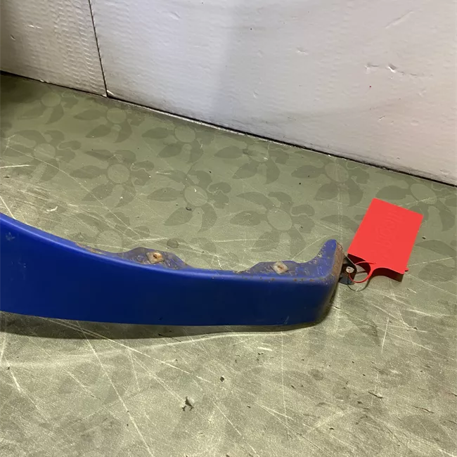 Parafango anteriore destro