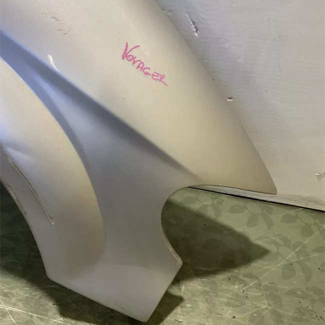 Parafango anteriore destro