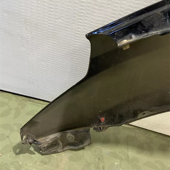 Parafango anteriore destro 07-03>05<