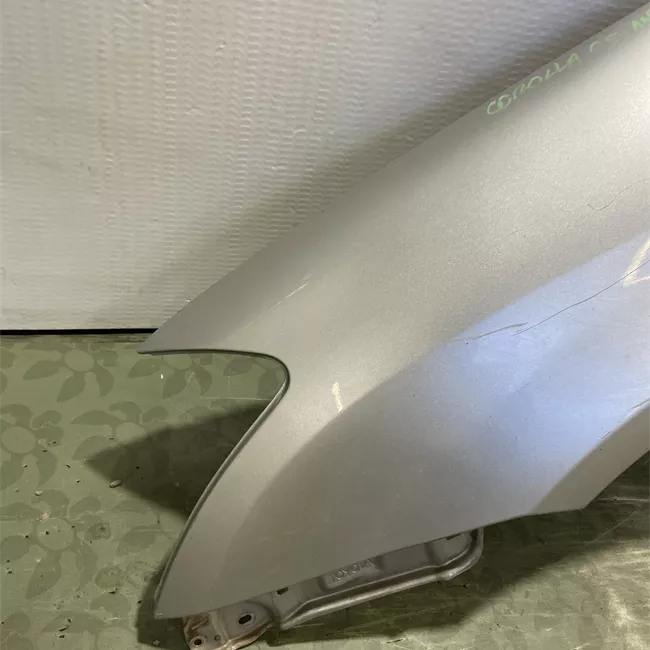 Parafango anteriore sinistro