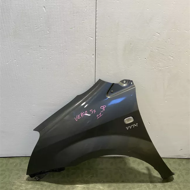 Parafango anteriore sinistro