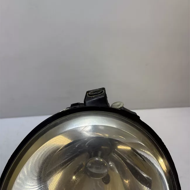 Proiettore con regolatore altezza sinistro