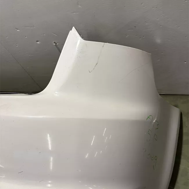 Paraurti posteriore con sensore parcheggio