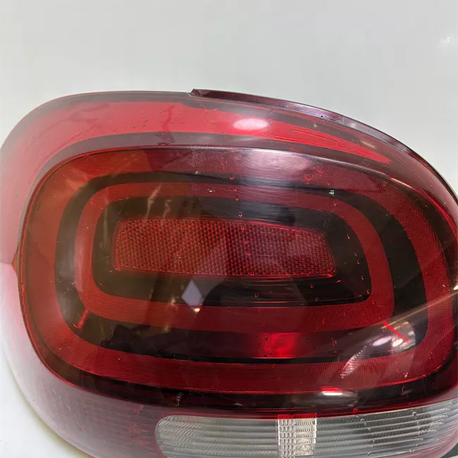 Fanale posteriore sinistro con 1 retromarcia