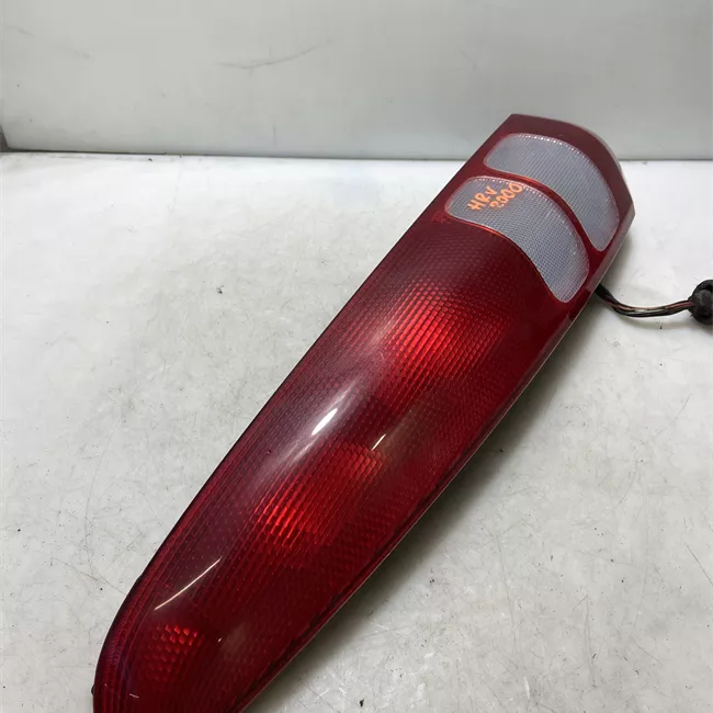 Fanale posteriore sinistro