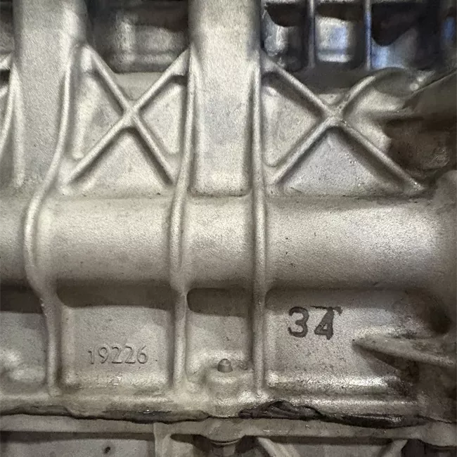 Motore semicompleto rotazionale