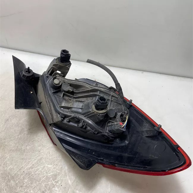 Fanale posteriore parte esterno destro