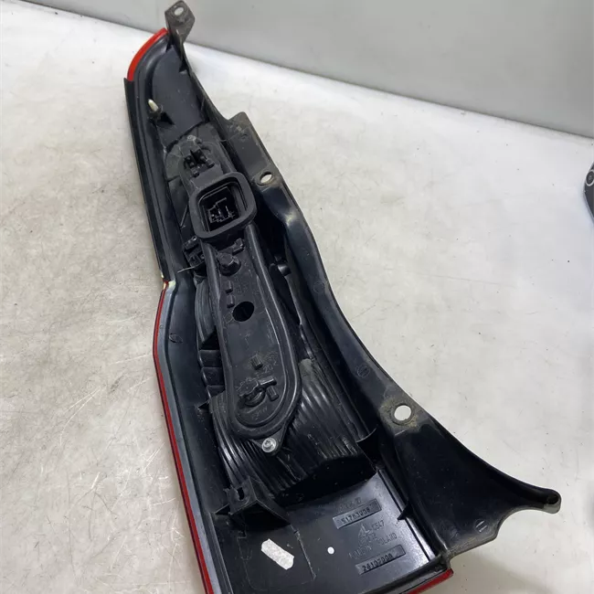 Fanale posteriore destro 11/04<