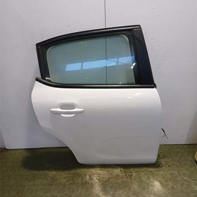 Porta posteriore destra