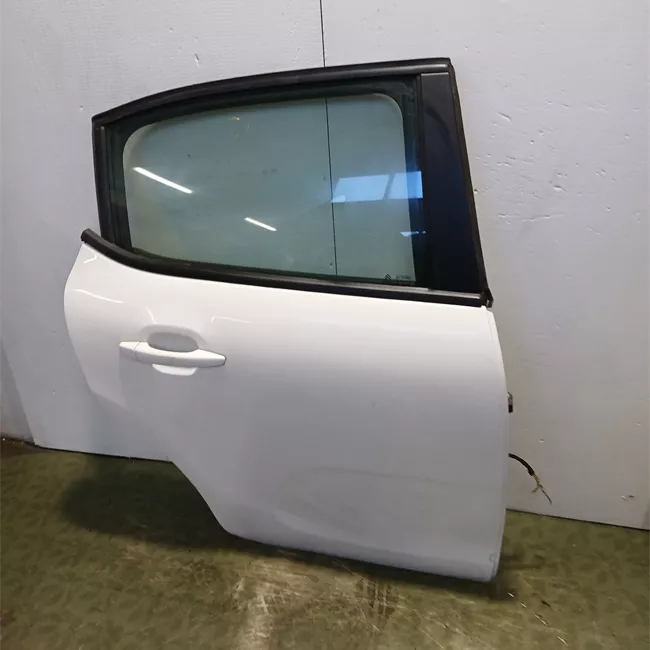 Porta posteriore destra