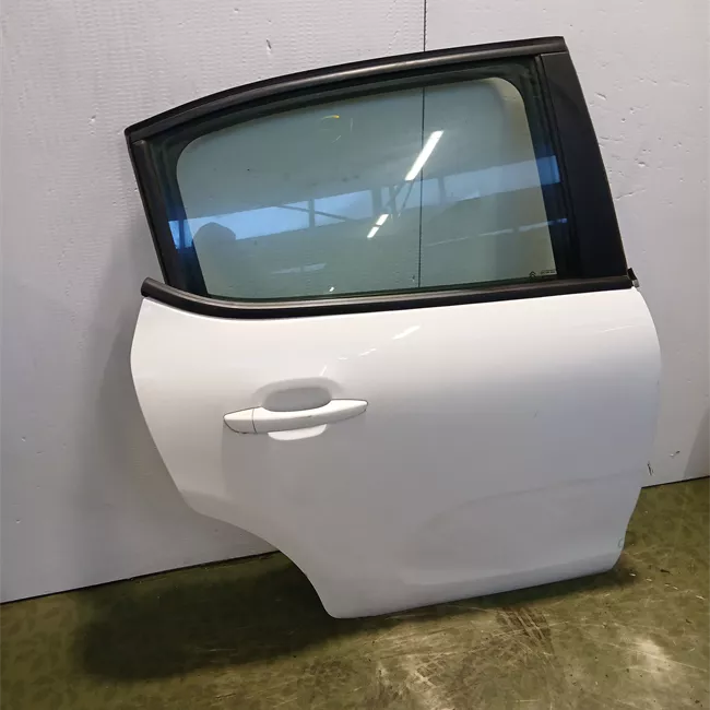 Porta posteriore destra