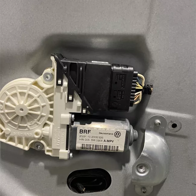 Alzacristallo elettrico porta posteriore sinistro