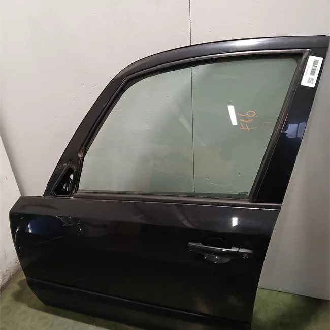 Porta anteriore sinistra