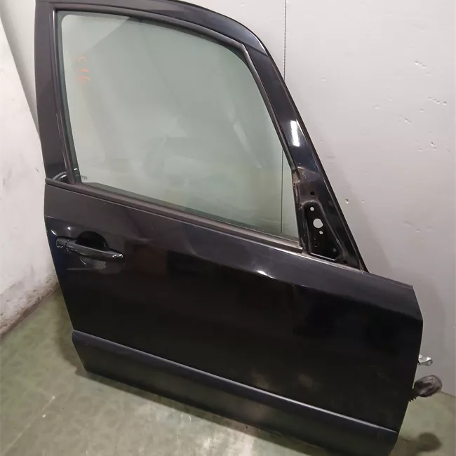 Porta anteriore sinistra