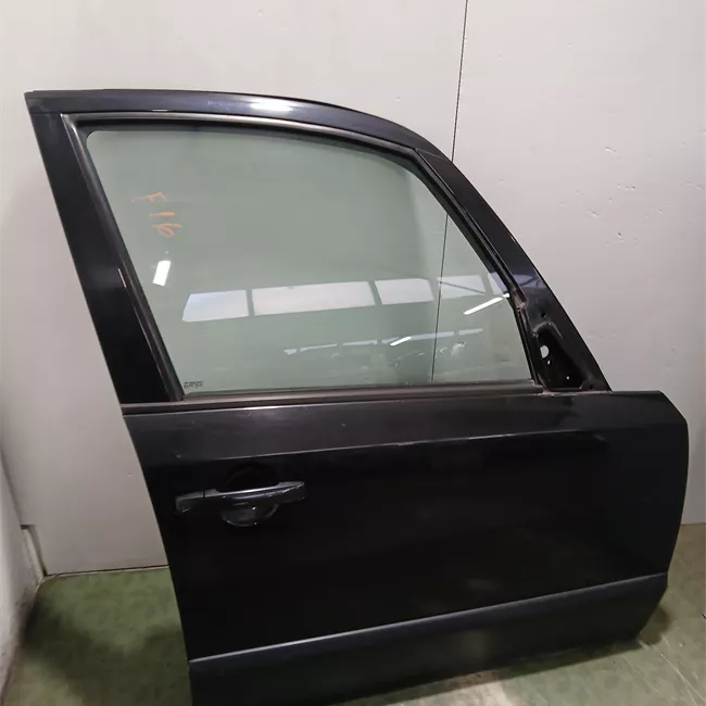 Porta anteriore sinistra