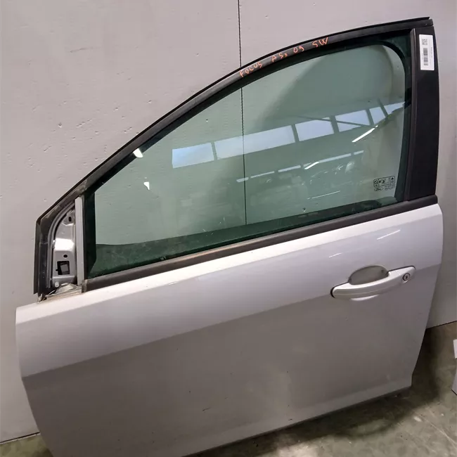 Porta anteriore sinistra