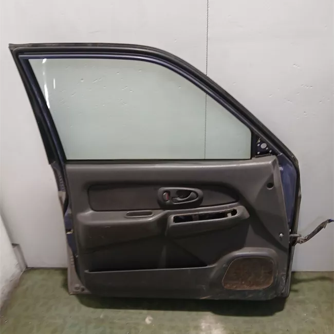 Porta anteriore sinistra con retrovisori esterna elettrica