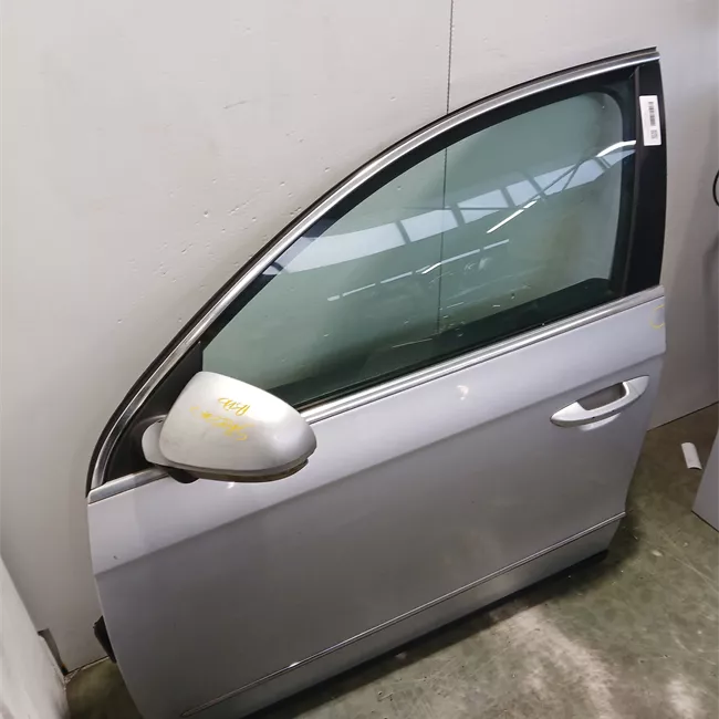 Porta anteriore sinistra