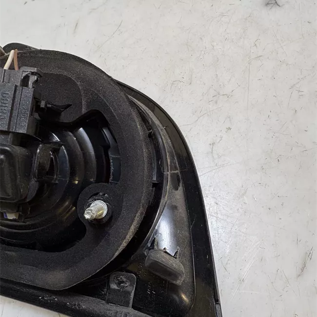 Fanale posteriore parte interno sinistro VALEO