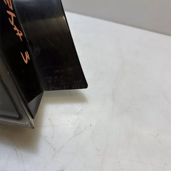 Retrovisore esterno sinistro Nero