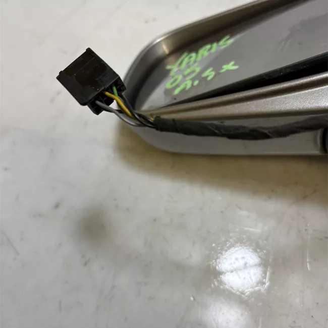 Retrovisore esterno sinistro Elettrico