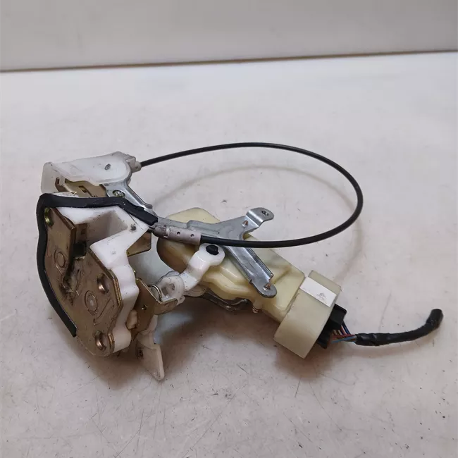 Serratura porta anteriore sinistra