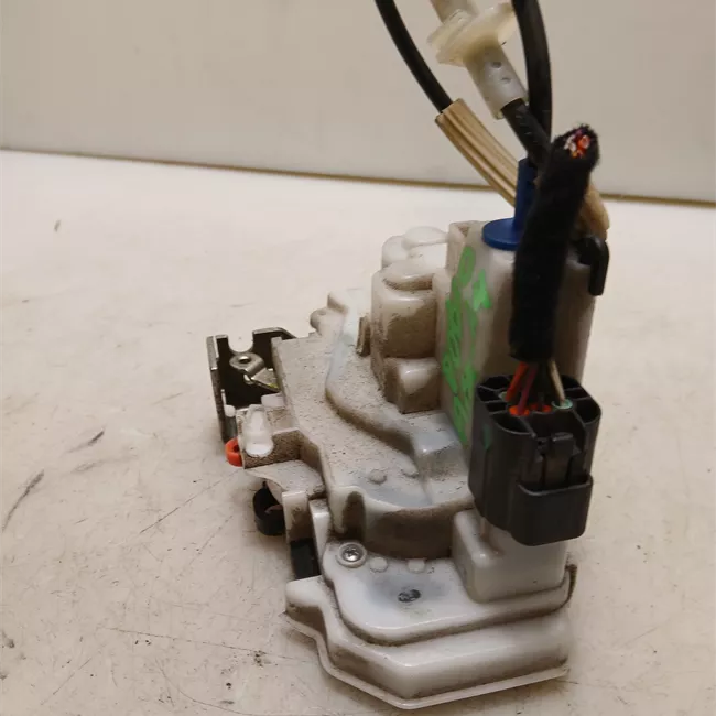 Serratura porta anteriore sinistra