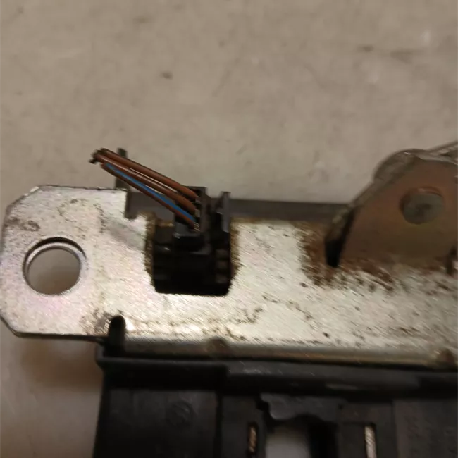 Serratura portello posteriore nero